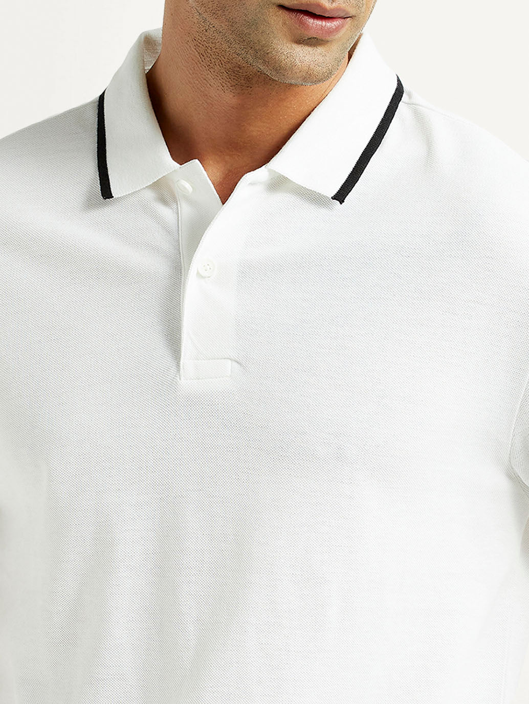 Men's Solid White Slim Fit Polo T-shirt