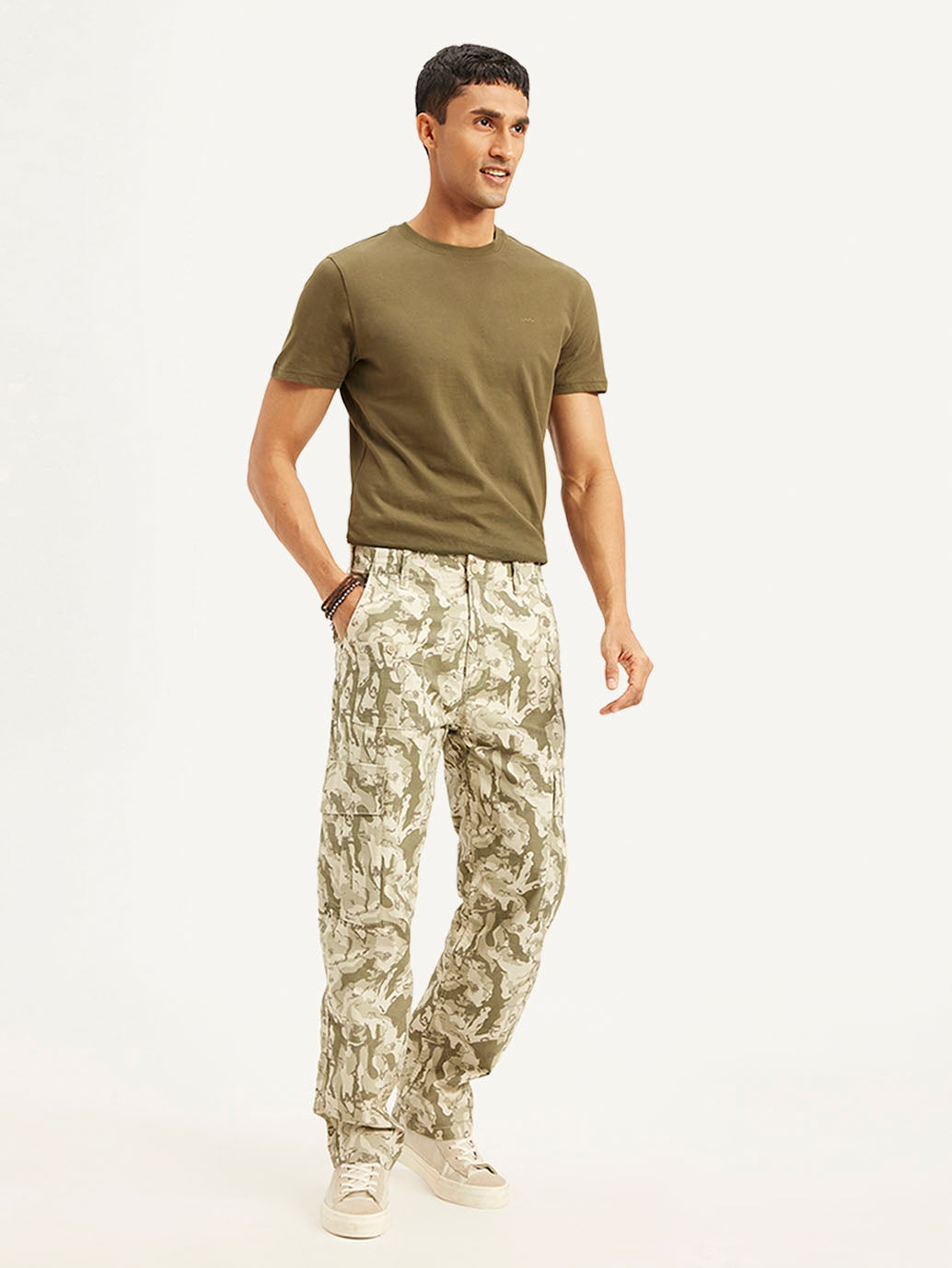 Men's Beige Loose Fit Cargo Trousers