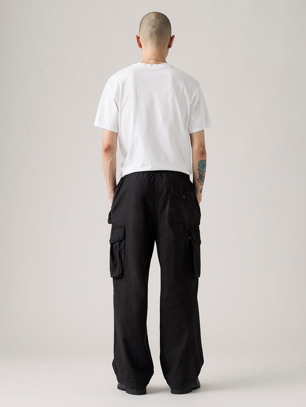 Men's Black Baggy Fit Mid Rise Cargo Trousers