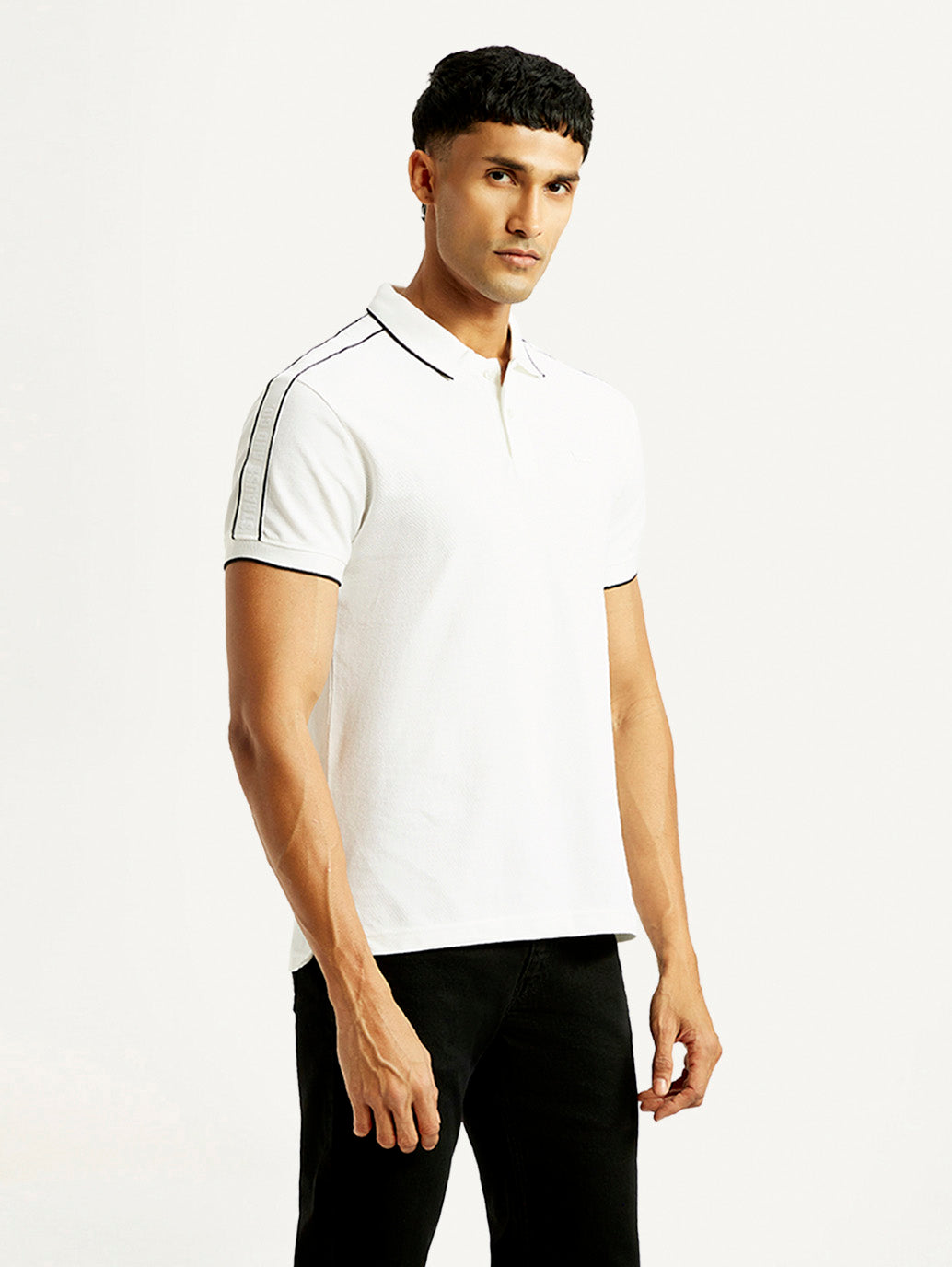 Men's Solid Slim Fit Polo T-shirt