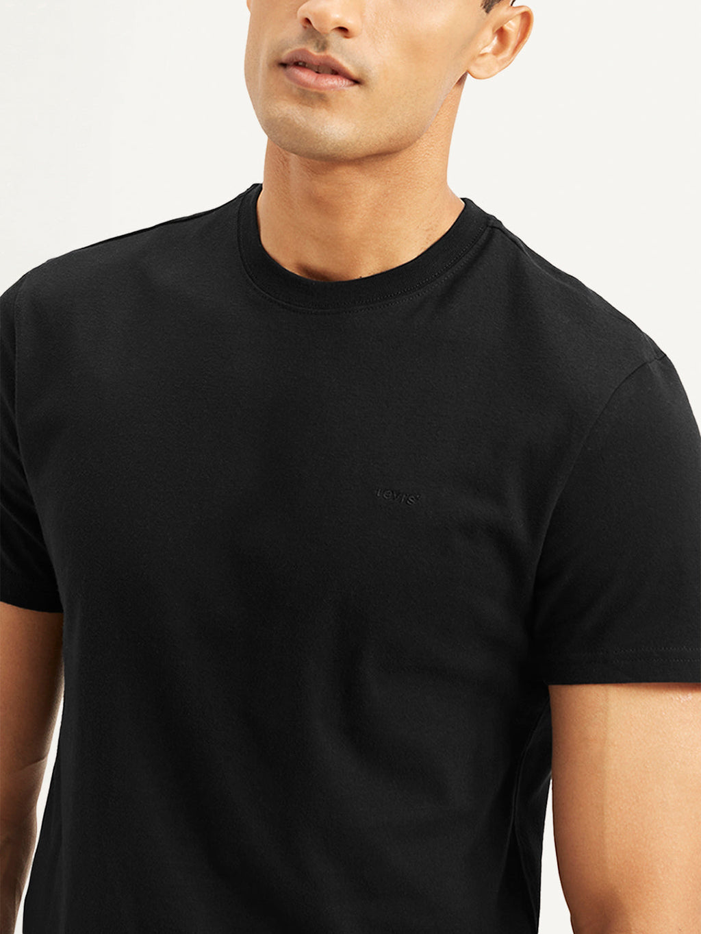 Men's Solid Slim Fit T-shirt