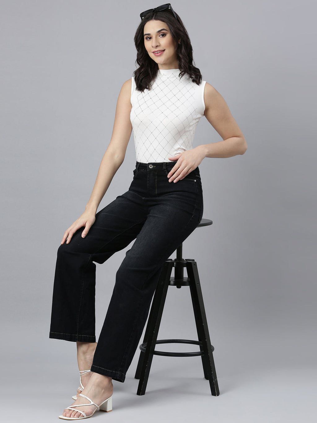 Women's Solid Off White Top