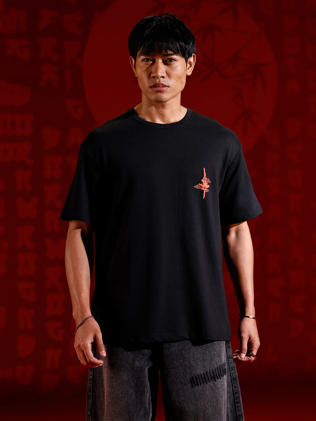 Puff print chest motif oversized tshirt | Black