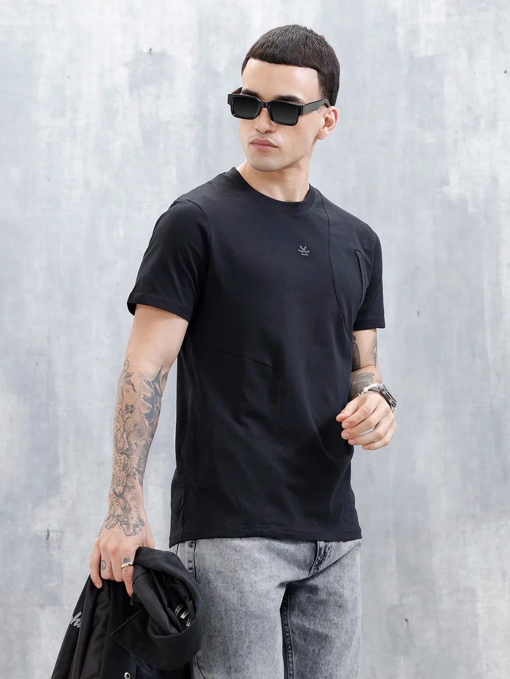 Casual Men's Tshirt With Cut&Sew Detail | Black