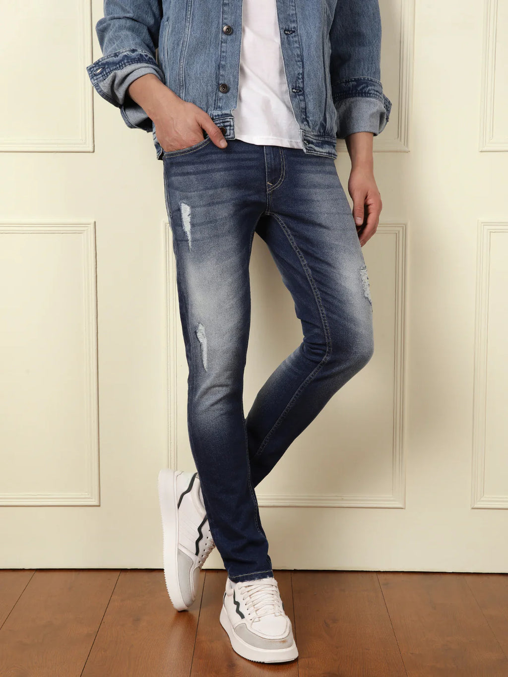 Acid Washed Tapered Fit Jeans