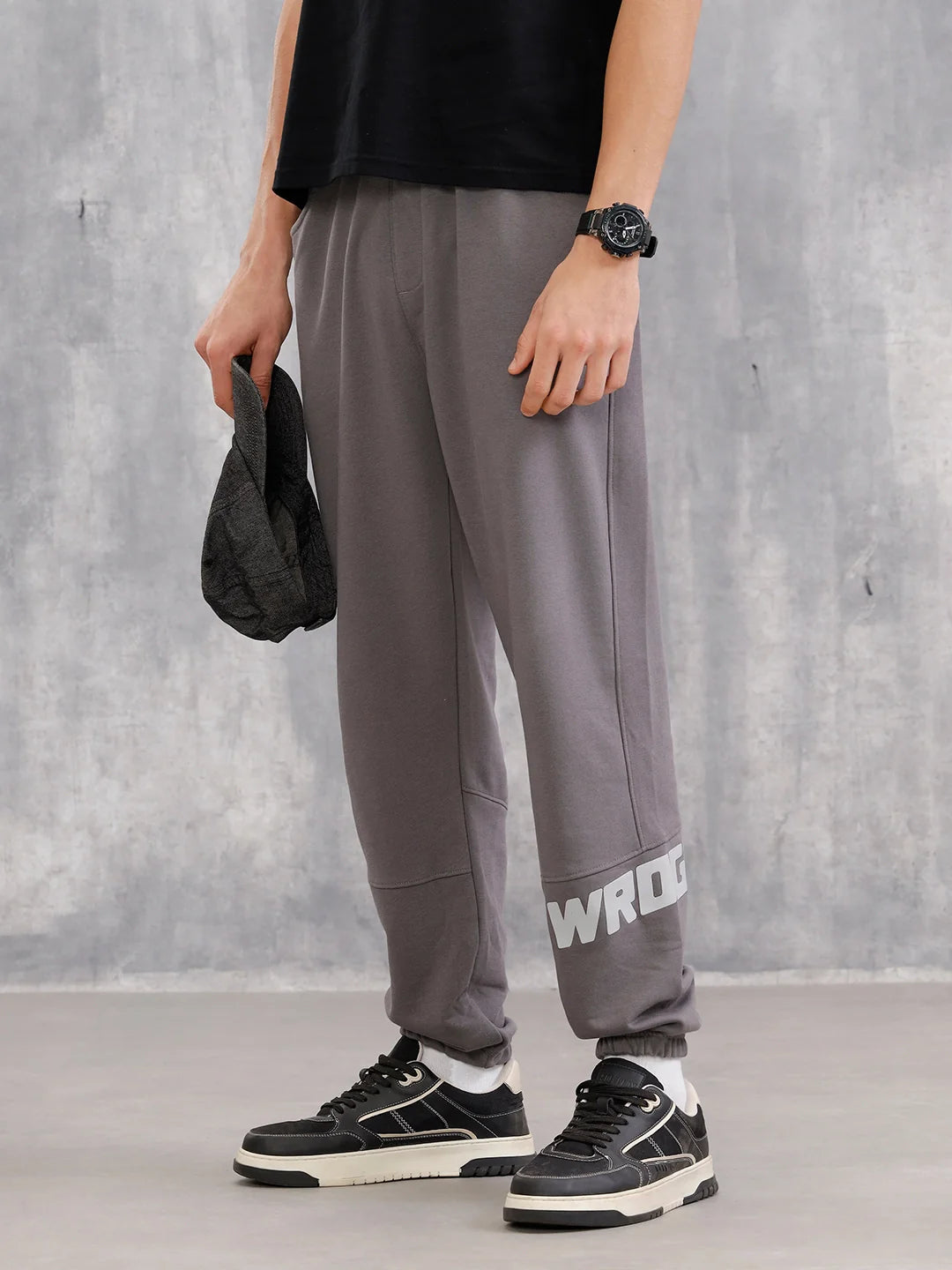 Cut&Sew Comfort Fit Jogger With Hd Print | Grey