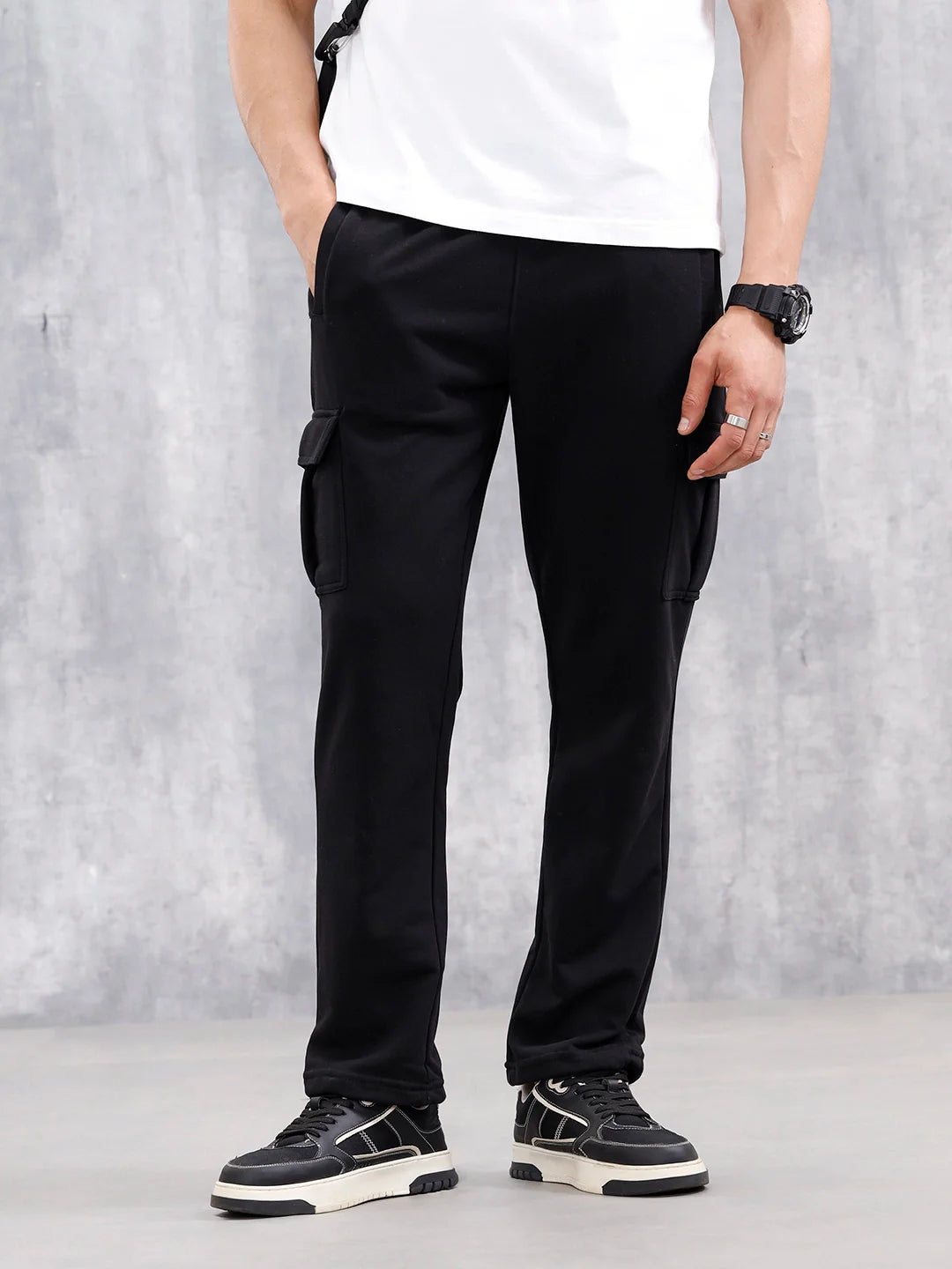 Men’s Straight Fit Knit Jogger With Pockets |Black