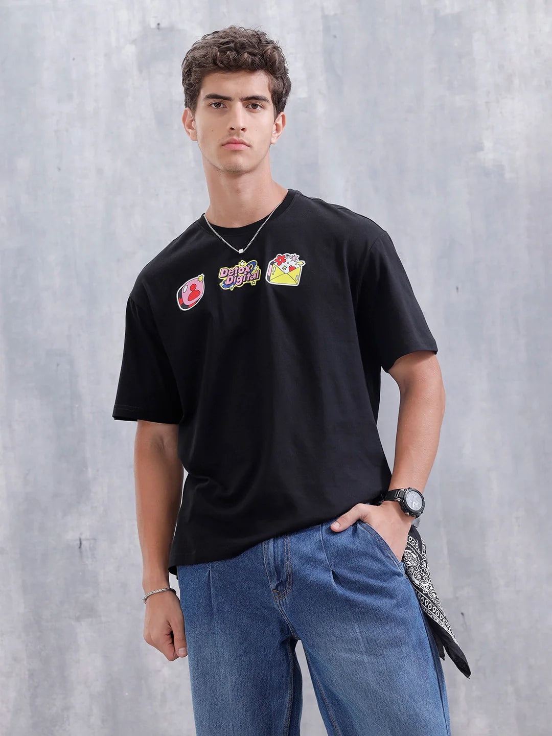 Casual Men Oversized Fit Tee With Graphic | Black