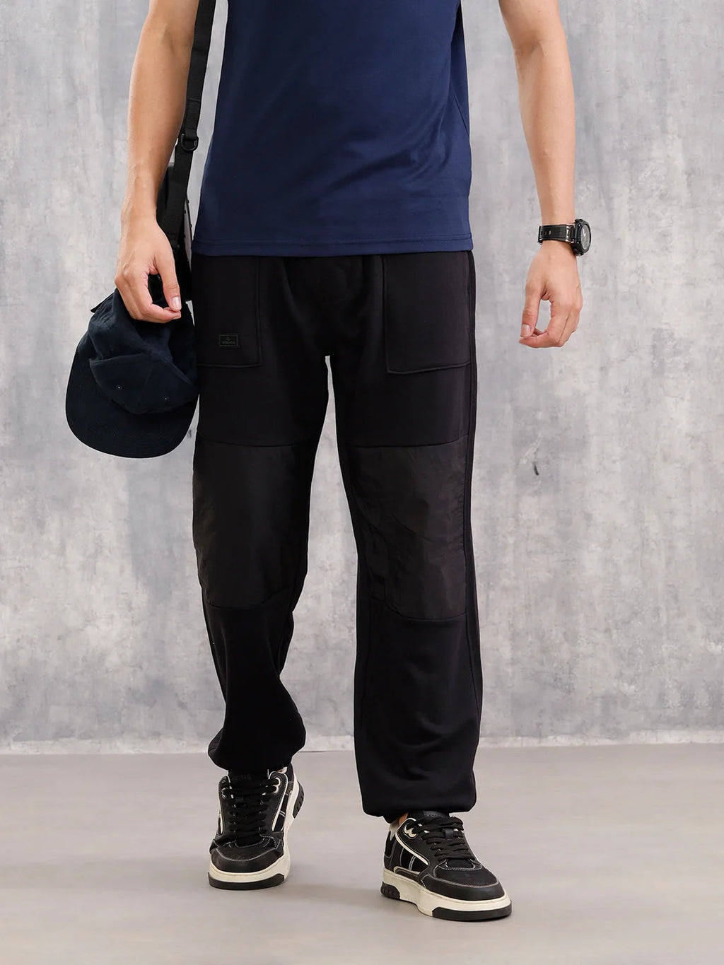 Tonal Colourblock Comfort Fit Jogger | Black