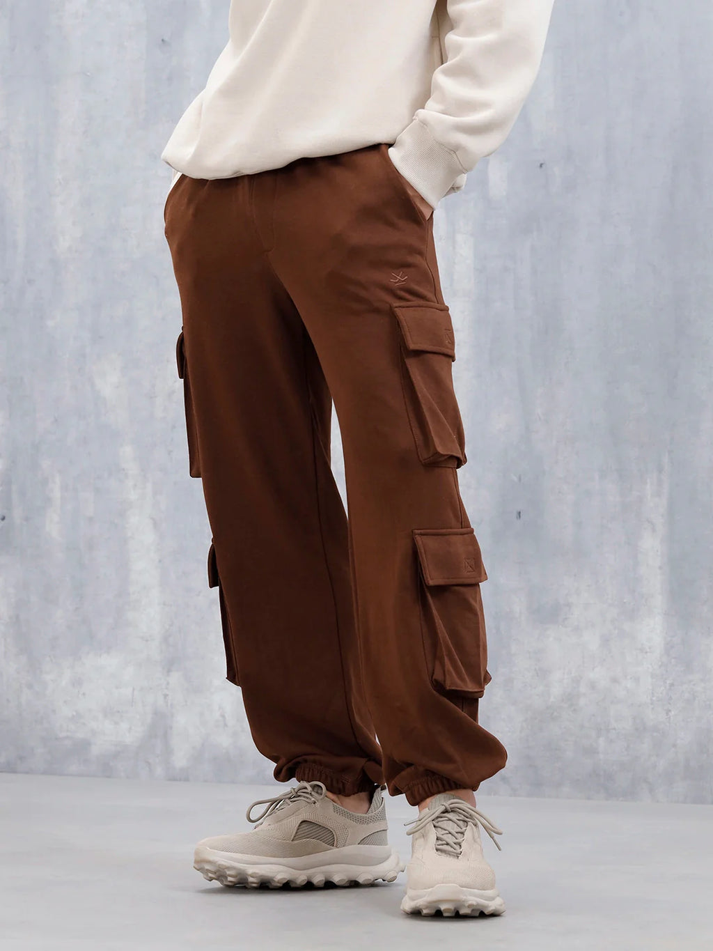 Men's Casual Utility Pockets Relaxed Fit Knit Jogger | Brown