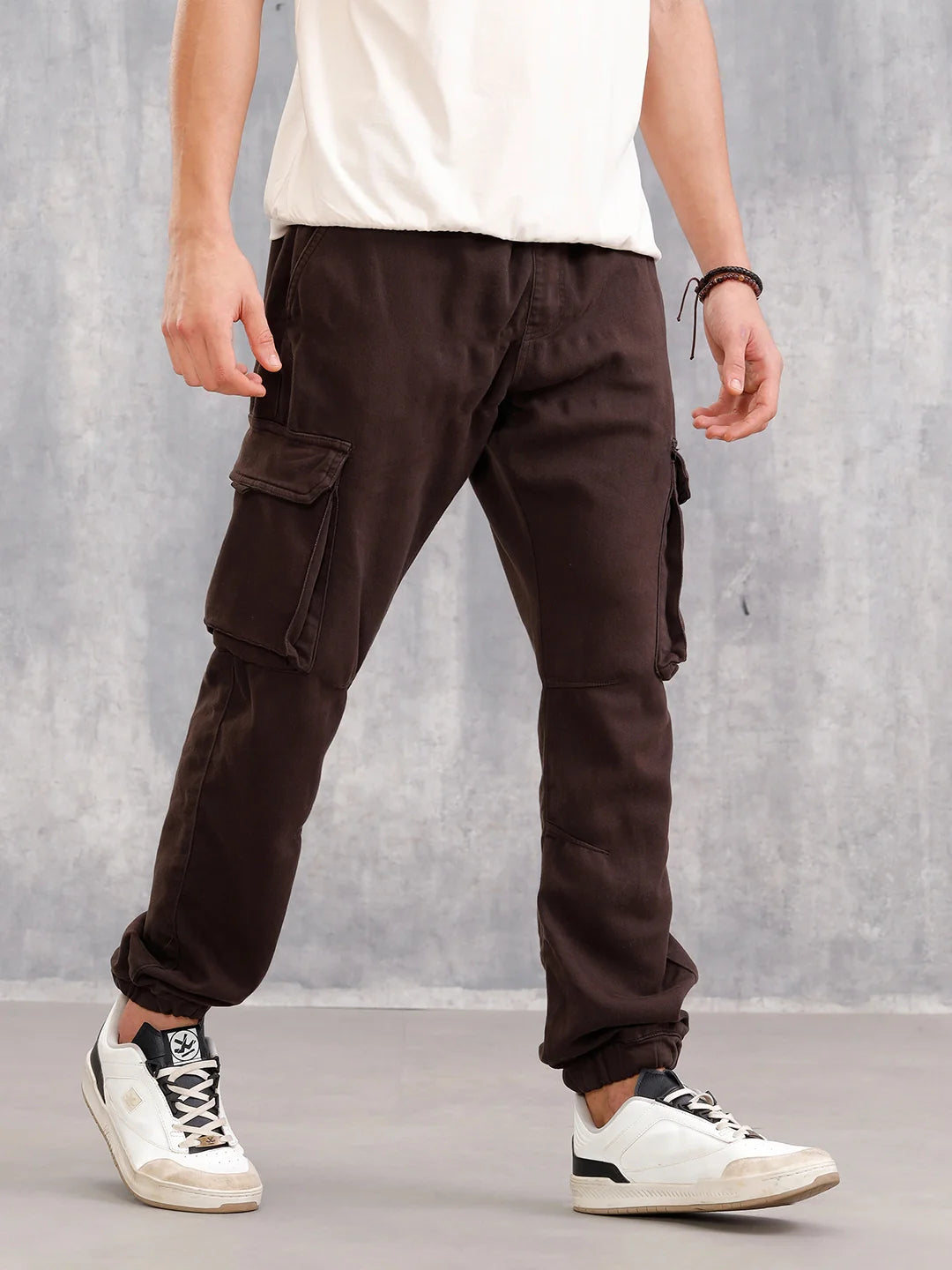 Straight Fit Cargo Jogger I Dk Brown