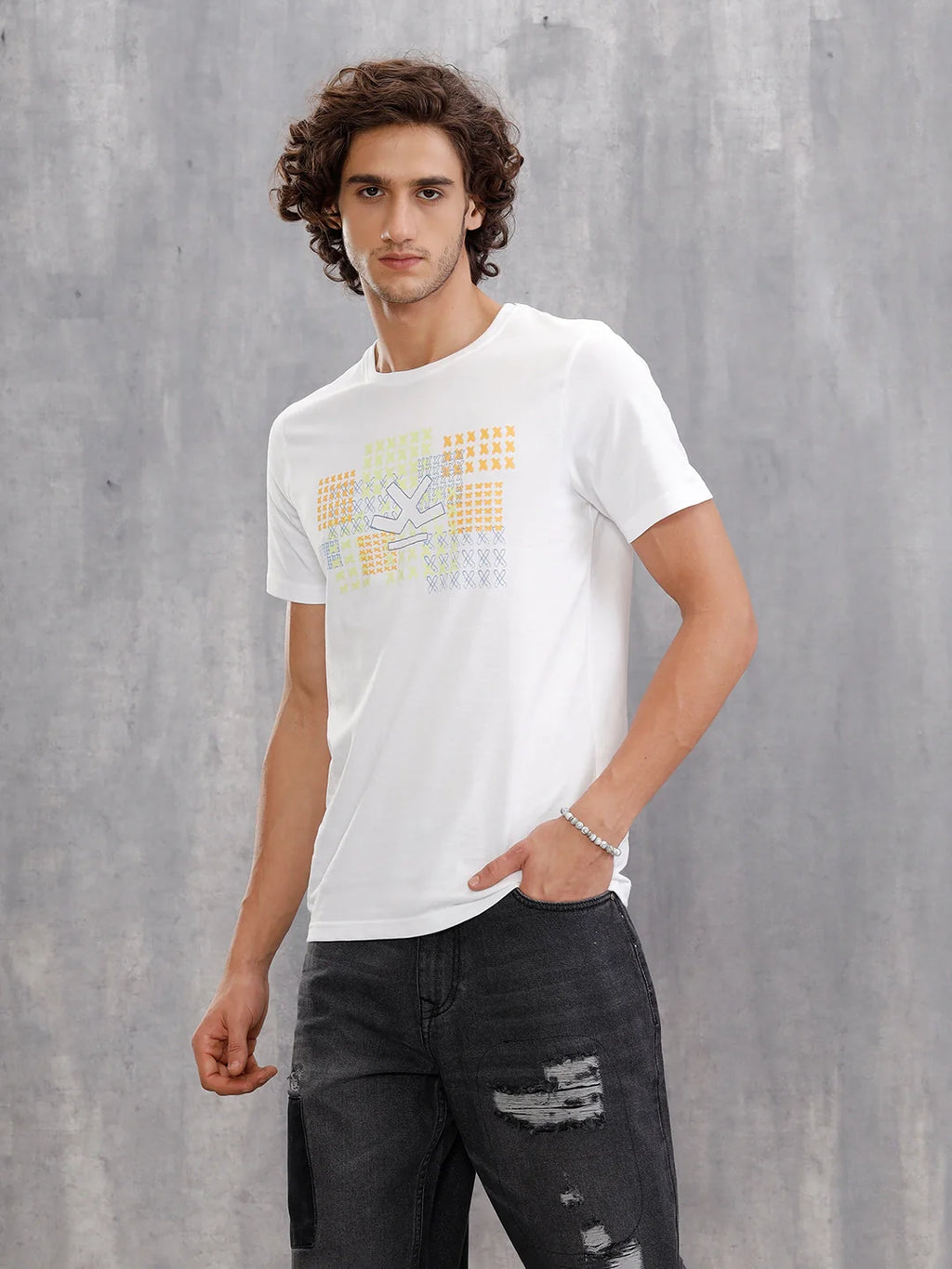 Cross-Stitch Inspired Brand Carrier Crew Neck With Embroidery   | Off White