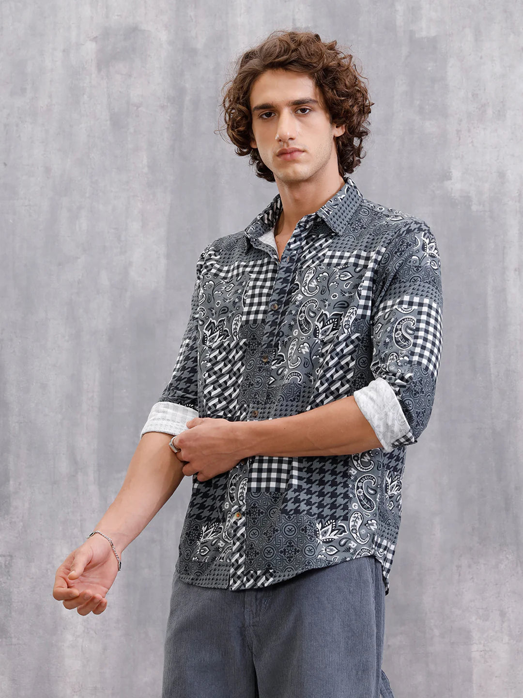 Corduroy Printed Shirt In Slim Fit | Black