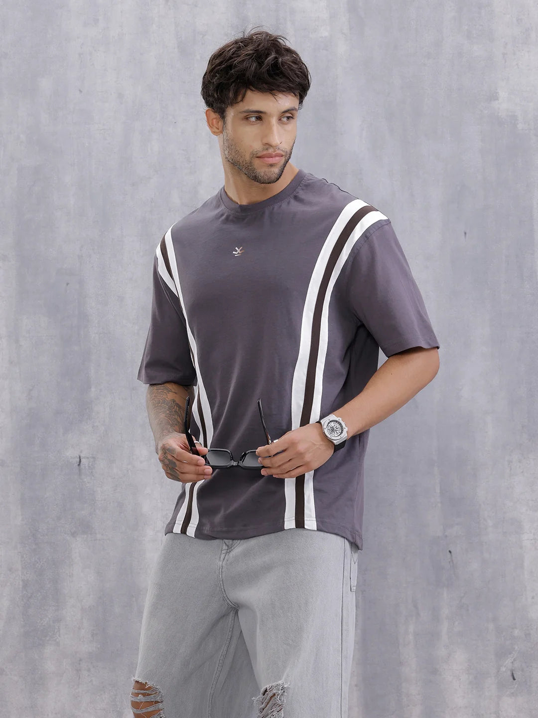 Contrast Cut&Sew Detail Sporty Look Oversized Fit T-shirt | Dark Grey