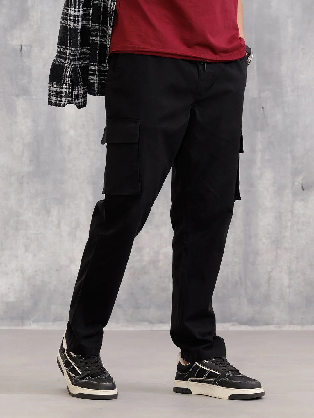 Straight Fit Cotton Stretch Cargo Trouser I Black