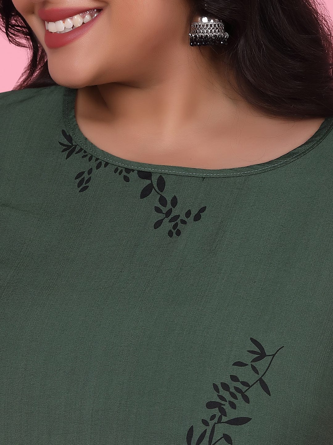 Women's Floral Straight Green Kurta