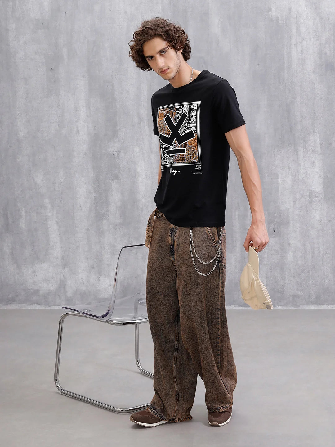 Bandana Logo Printed Slim Fit T-Shirt | Black