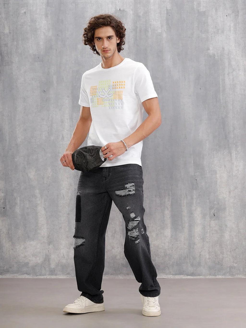 Cross-Stitch Inspired Brand Carrier Crew Neck With Embroidery   | Off White