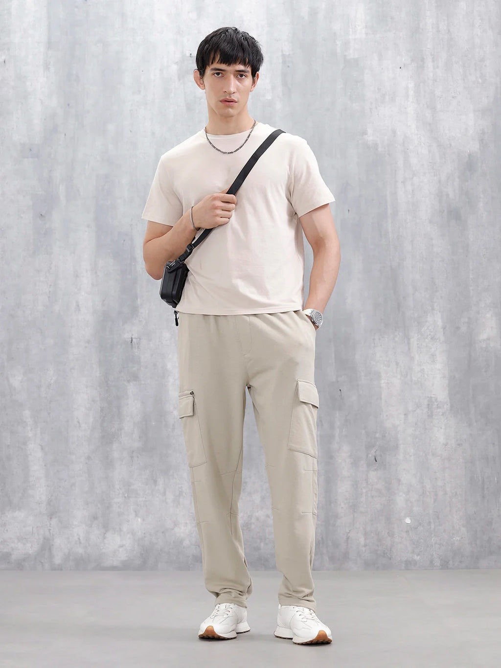Men’s Relaxed Fit Knit Jogger With Utility Pockets | Grey