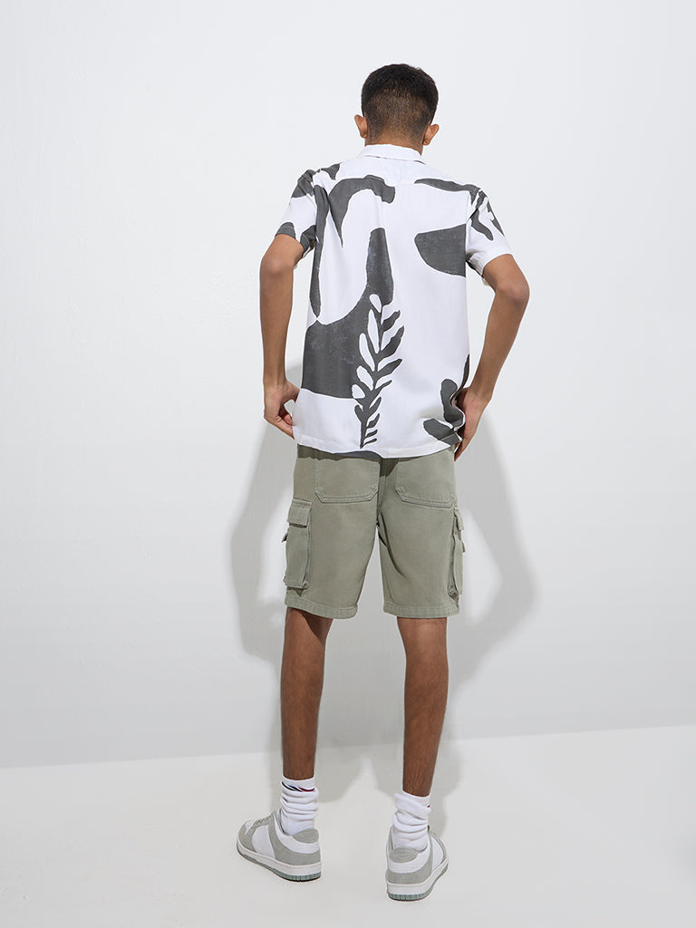 Y&F Kids Sage Mid-Rise Denim Shorts