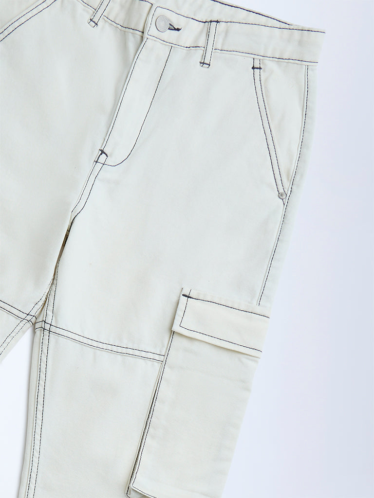Y&F Kids Off-White Cargo-Style Mid-Rise Cotton Trousers