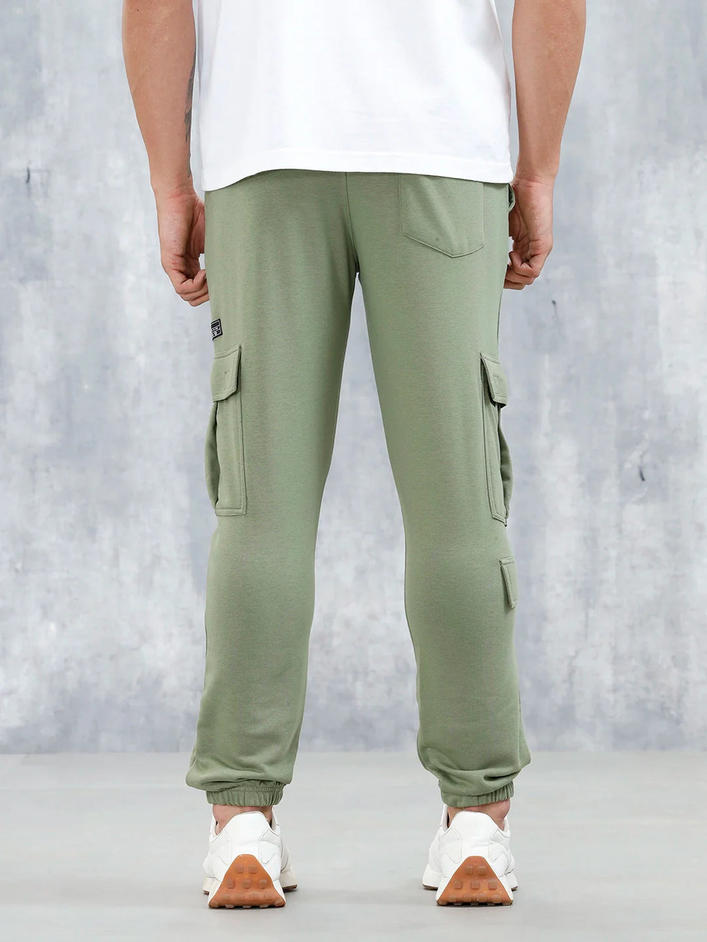 Men's Casual Straight Fit Cargo Knit Jogger | Olive