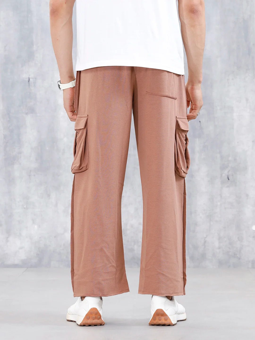 Men's Casual Relaxed Fit Cargo Knit Jogger With Raw Edge Detail | Brown