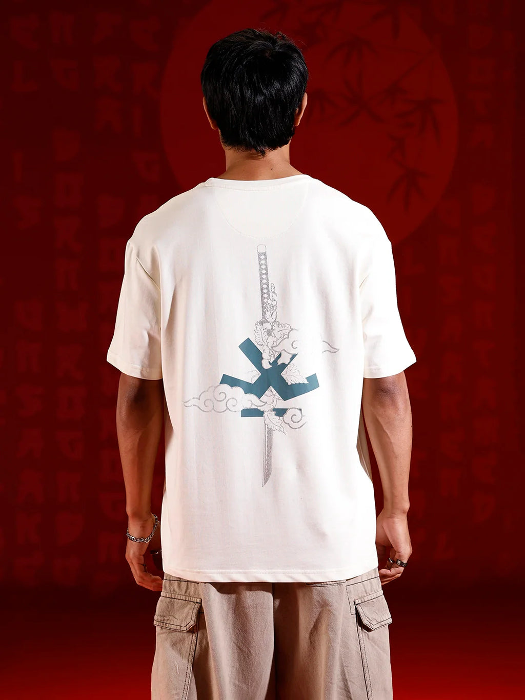 Puff print chest motif oversized tshirt | Off white