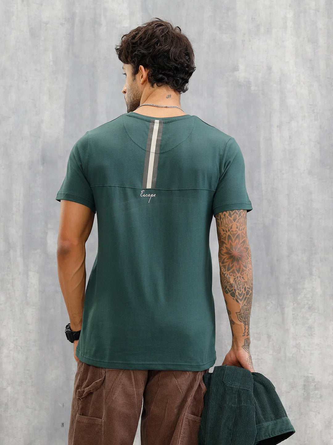 Hd Logo Printed Regular Fit T-shirt with Cut And Sew At Back | Dark Green
