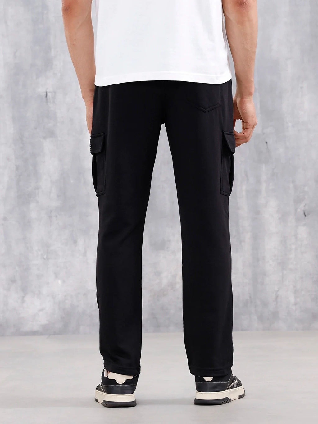 Men’s Straight Fit Knit Jogger With Pockets |Black