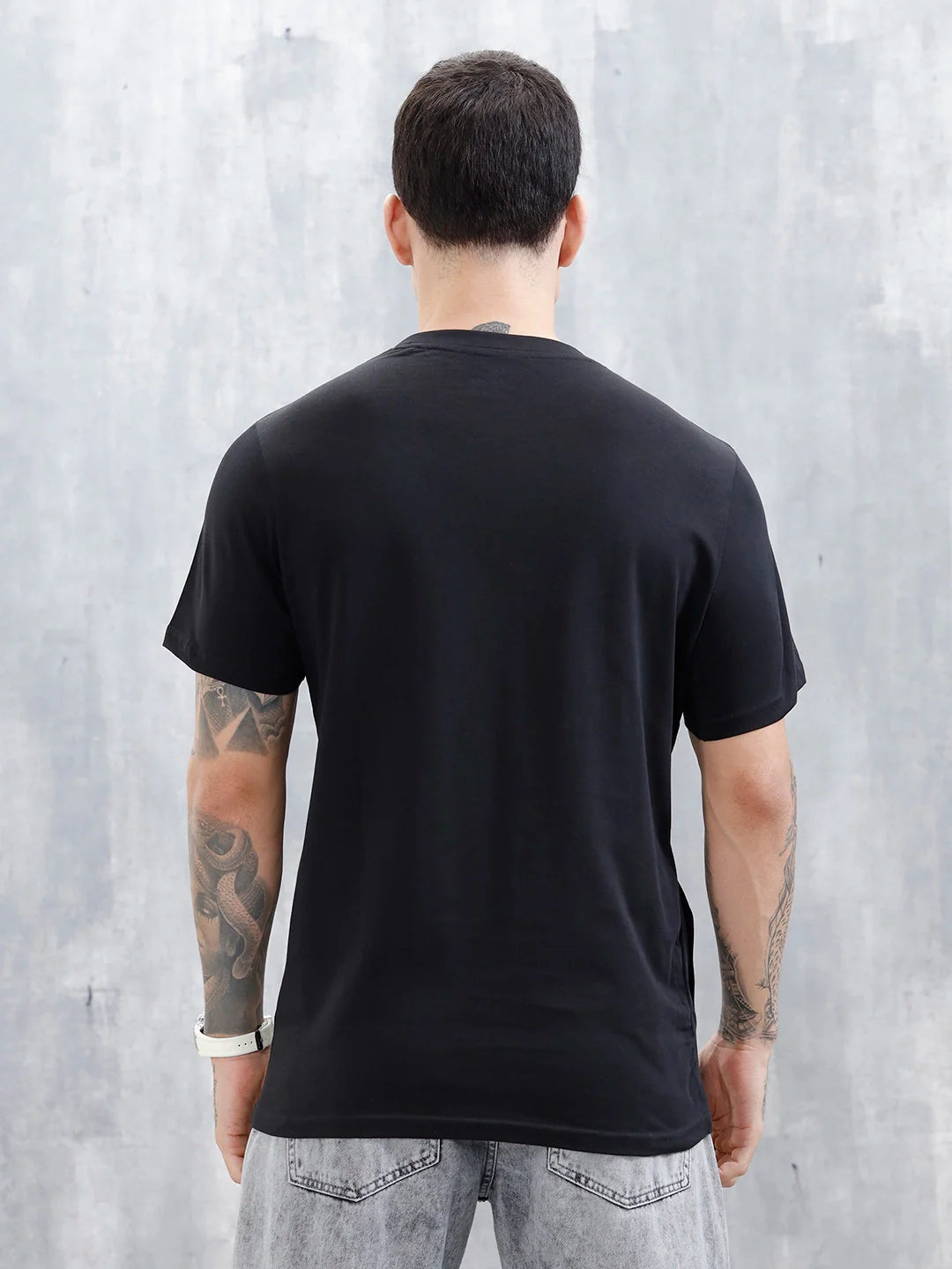Casual Men's Tshirt With Cut&Sew Detail | Black