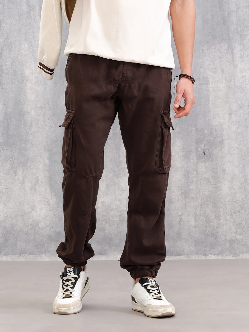 Straight Fit Cargo Jogger I Dk Brown