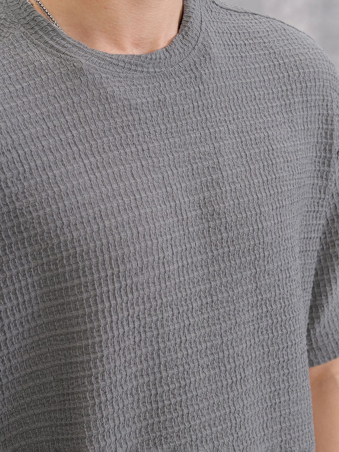 Honeycomb Textured Knit Crew Neck Pullover In Oversized Fit  |  Grey