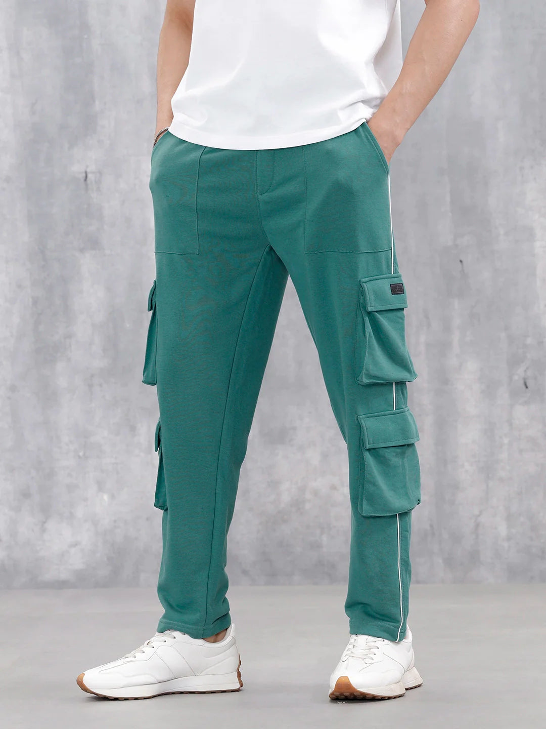 Men’s Relaxed Fit Knit Jogger With Utility Pockets | Teal