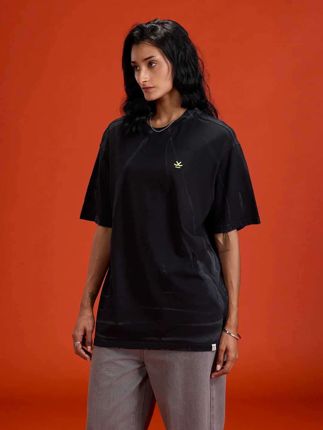 Grunge Look Oversized Fit T-shirt With Hd Logo Print | Black