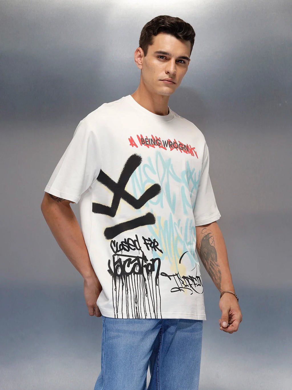 Grafitti inspired men's casual oversized fit t-shirt | White
