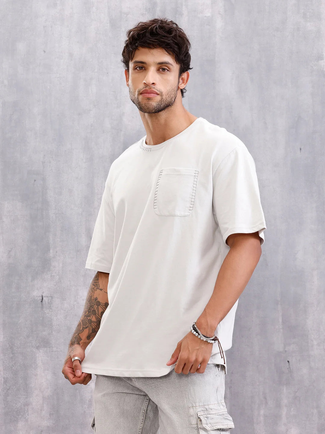 Contrast Stitch Detail Oversized Fit T-shirt With Patch Pocket | White