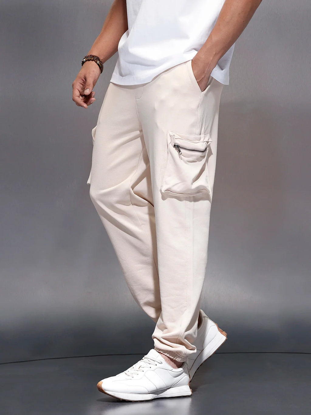 Men’s Straight Fit Cargo Joggers | Beige