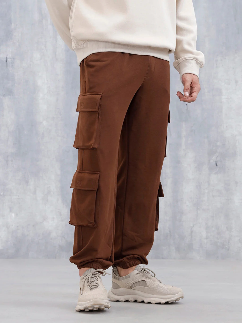 Men's Casual Utility Pockets Relaxed Fit Knit Jogger | Brown