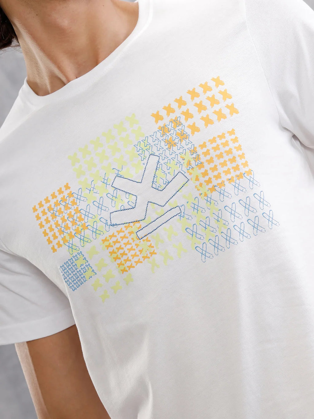 Cross-Stitch Inspired Brand Carrier Crew Neck With Embroidery   | Off White