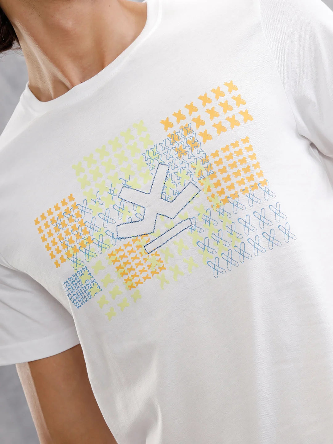 Cross-Stitch Inspired Brand Carrier Crew Neck With Embroidery   | Off White