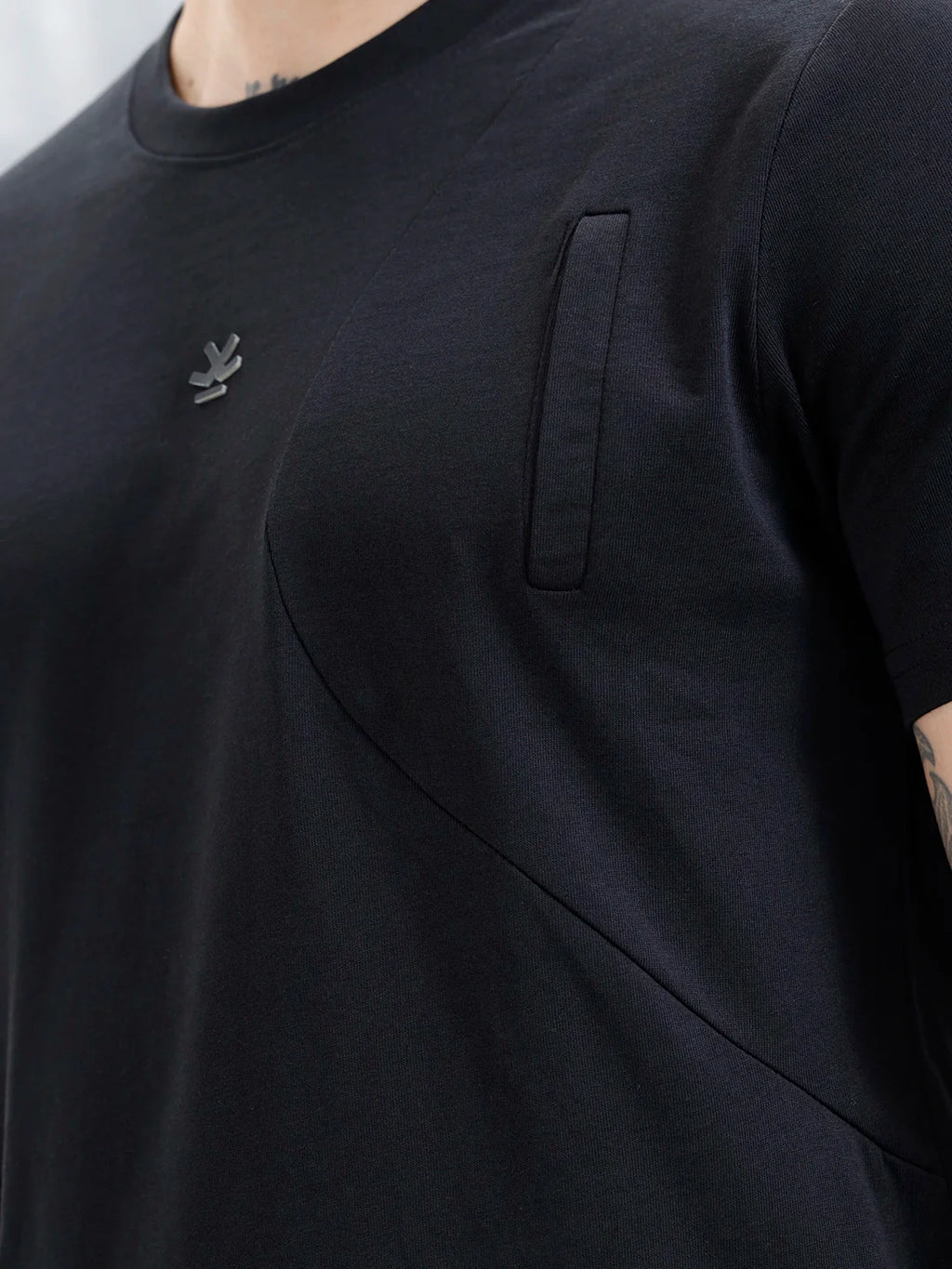 Casual Men's Tshirt With Cut&Sew Detail | Black