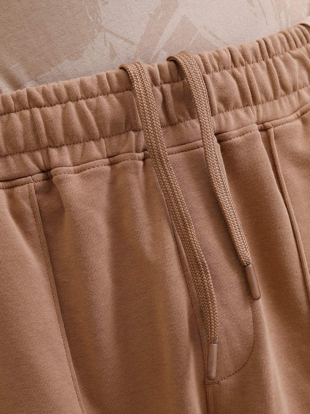 Tonal Colourblock Comfort Fit Jogger | Brown
