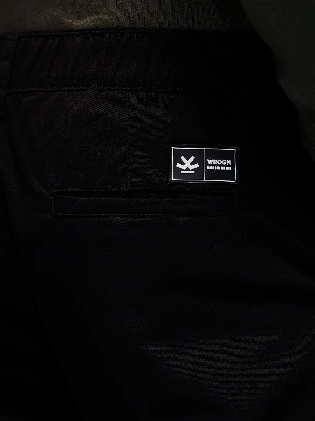 Men's casual relaxed cargo fit woven jogger | Black
