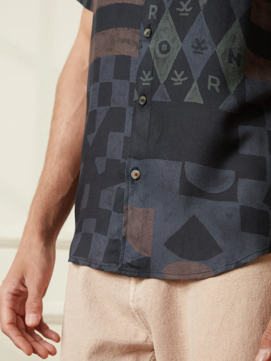 AOP Flowy Light Weight Viscose Shirt | Black