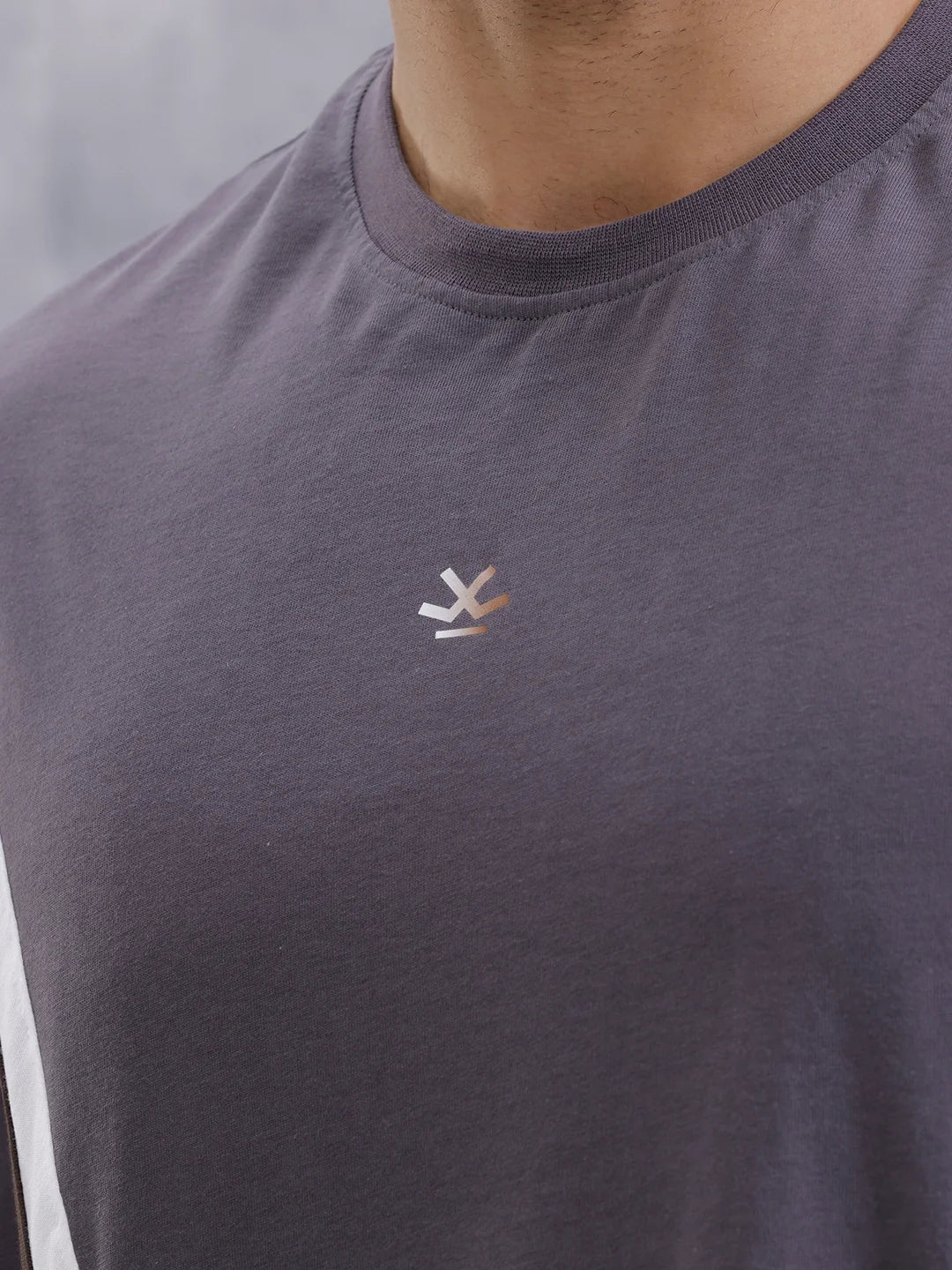 Contrast Cut&Sew Detail Sporty Look Oversized Fit T-shirt | Dark Grey