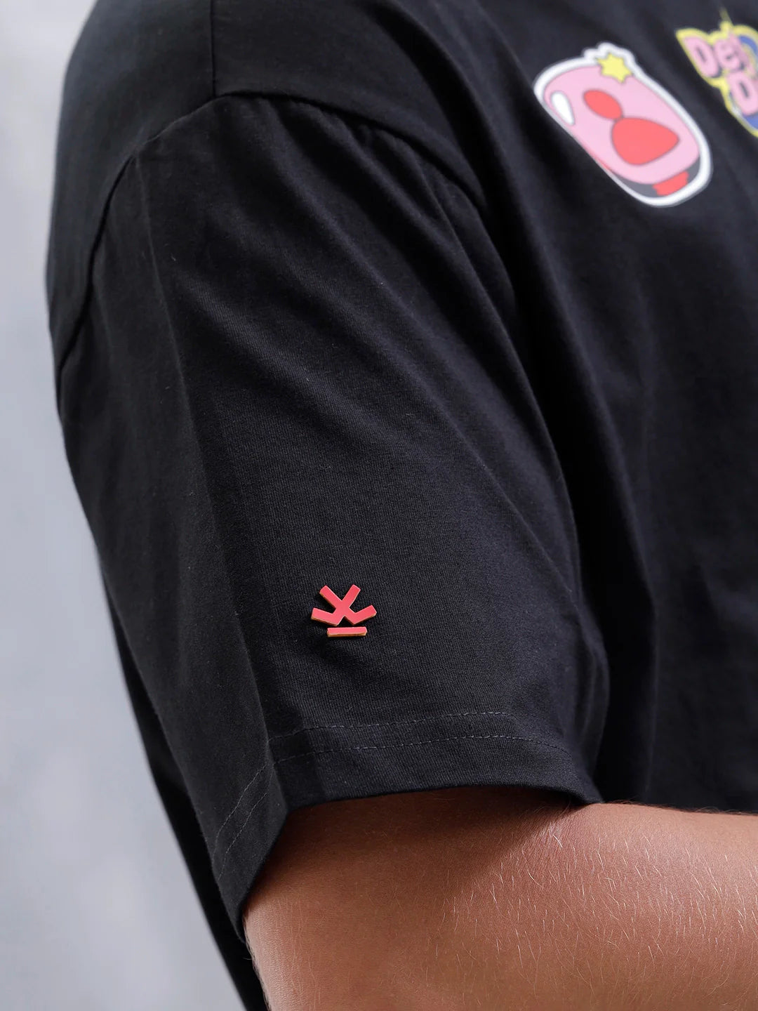 Casual Men Oversized Fit Tee With Graphic | Black