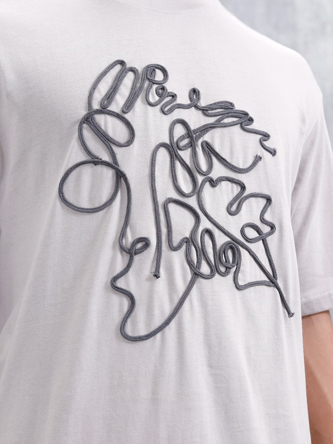 Casual Men Oversized Fit Tee With Cord Detailing | Grey