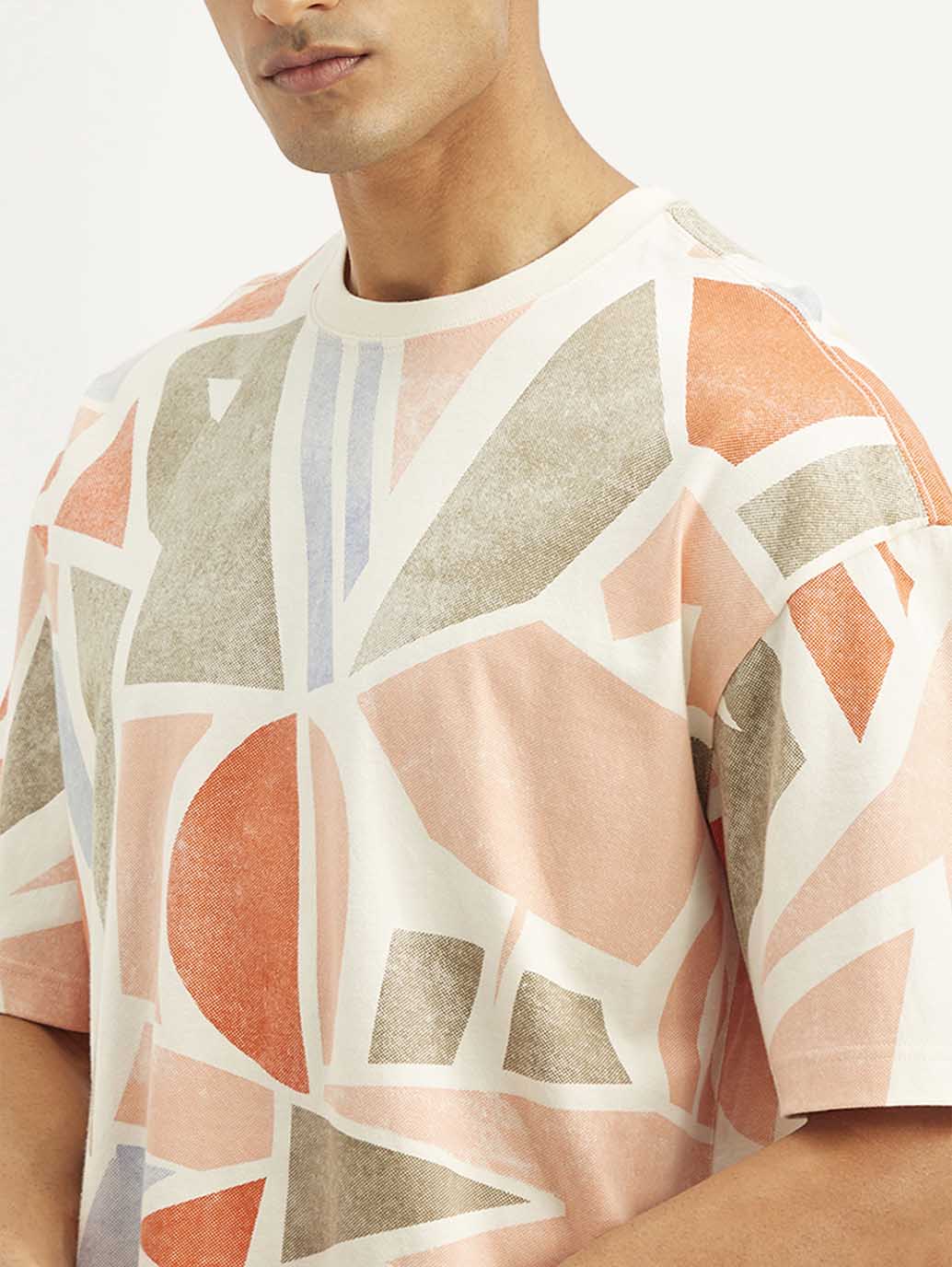 Men's Loose Fit Graphic T-shirt