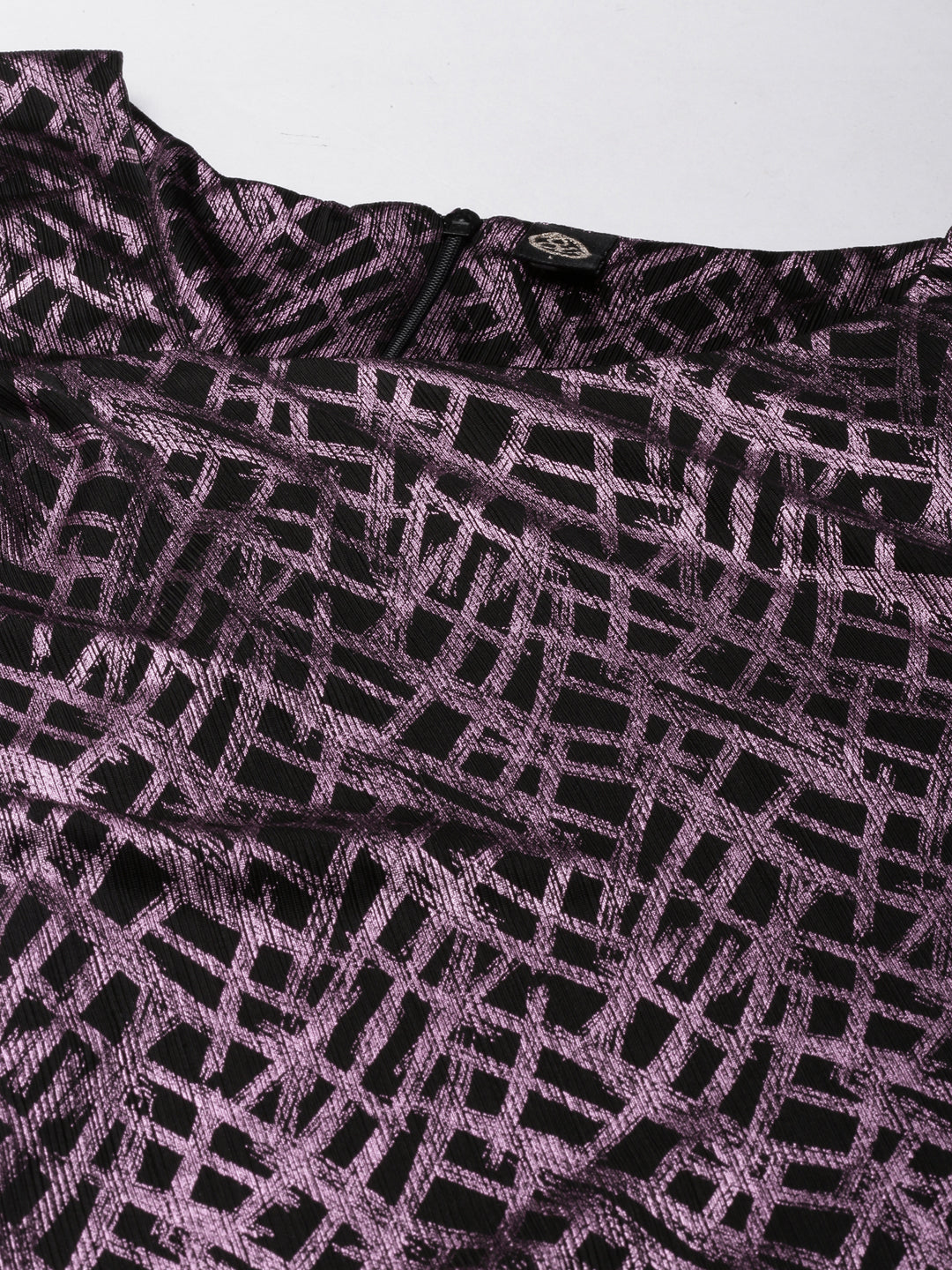 Women's Mauve Geometric Printed V-Neck Gathered Detail Fit & Flare Maxi Dress